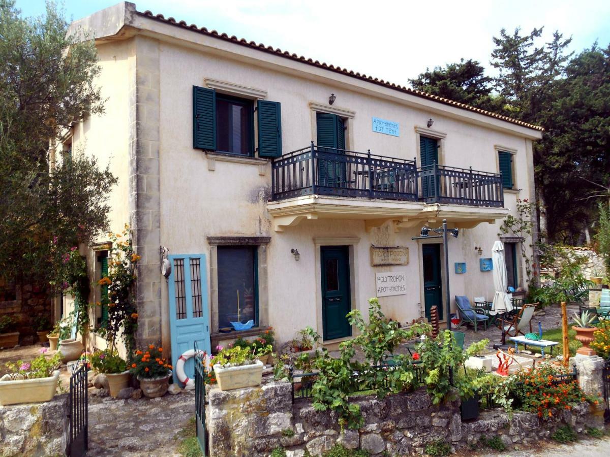 Polytropon Apartments Κάστρο Εξωτερικό φωτογραφία